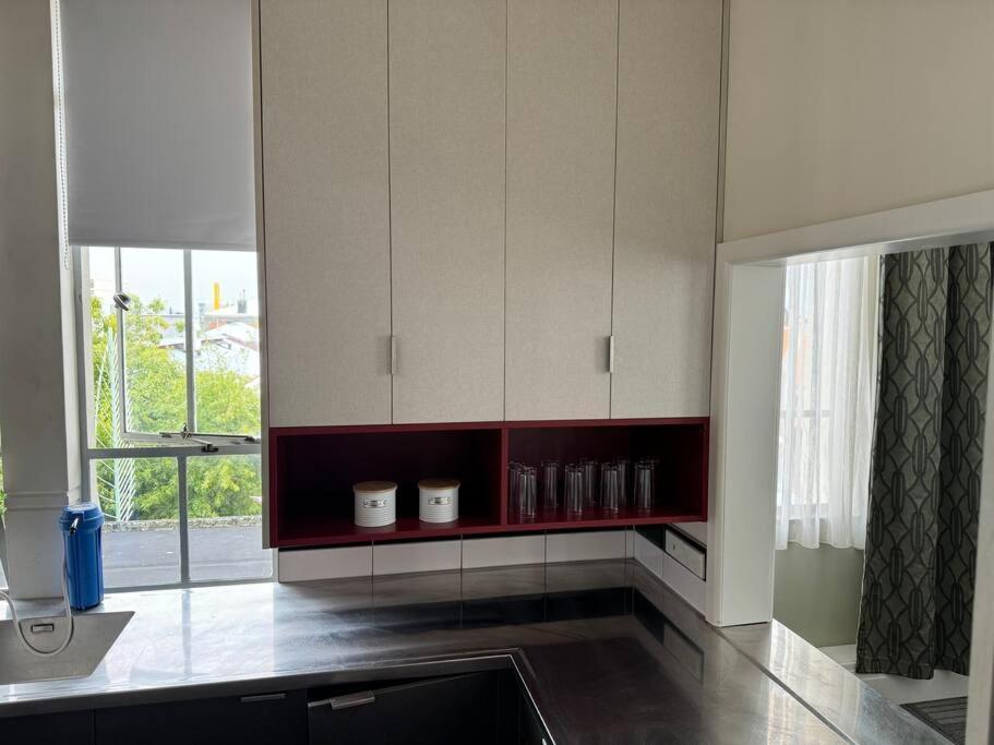 4 Large Bedroom Apartment In The City Hastings Εξωτερικό φωτογραφία